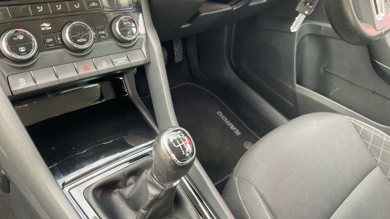 Skoda Karoq 1.0 TSI SE 5dr Petrol Estate